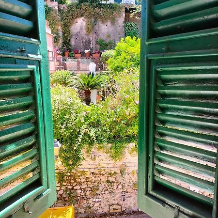 Apartamento La Terrazza Di Ameglia Alta Exterior foto