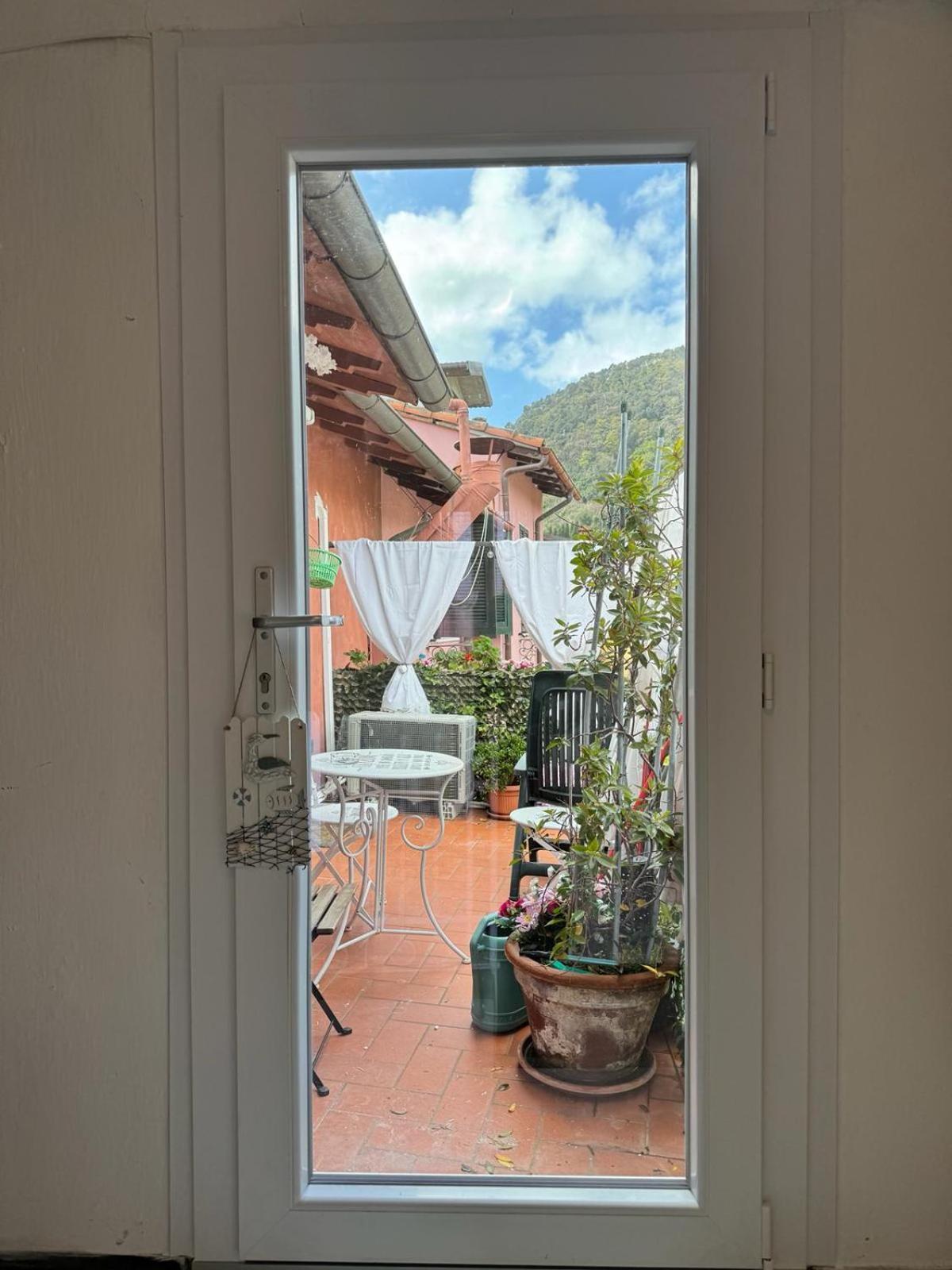 Apartamento La Terrazza Di Ameglia Alta Exterior foto